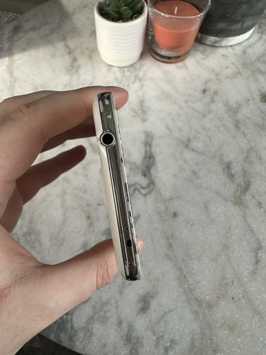 Samsung Galaxy S5 16GB White (Cracked Screen) - Afbeelding 9 van 10