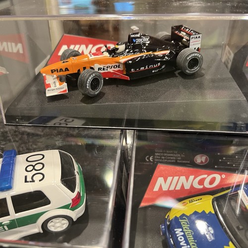 5 Ninco 1/32 Slot Car. Polizei/Citreon/Cordoba/Fiat Punto/Arrows F1 #14 - Picture 2 of 11