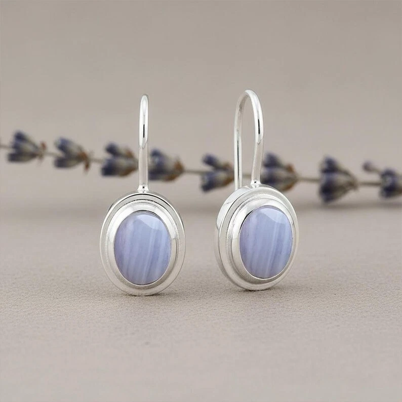 Серьги-гвоздики из серебра 925 пробы с синим кружевом и агатом ручной работы - Изображение 3 из 4