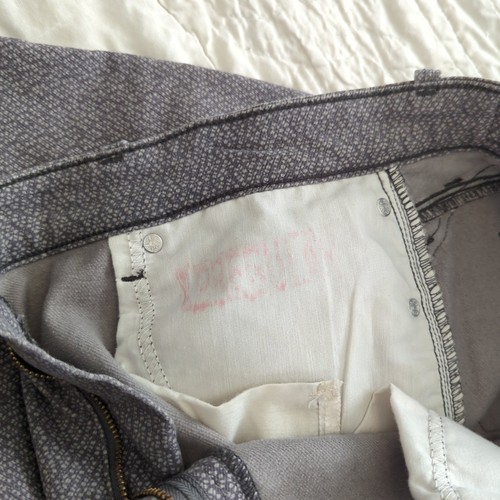 Pantalones de mezclilla Levi’s 505 para mujer pierna recta patrón gris talla 14M (cintura 36 entrepierna 30) - Imagen 9 de 11