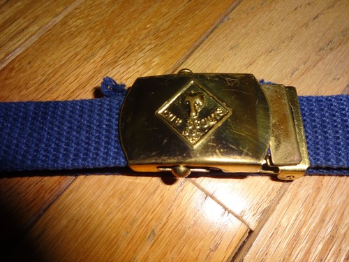 BSA Cub Scout Wolf  32" Belt & Brass Belt Buckle Blue Canvas Uniform Boy Scouts - Picture 2 of 7