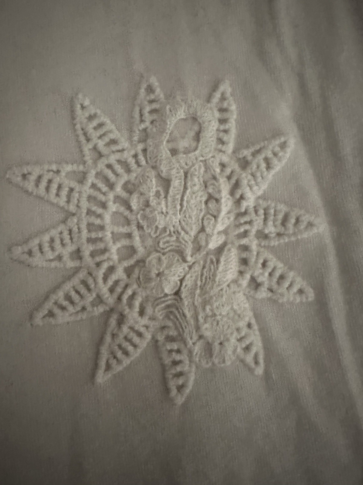 Picture 2 of 4