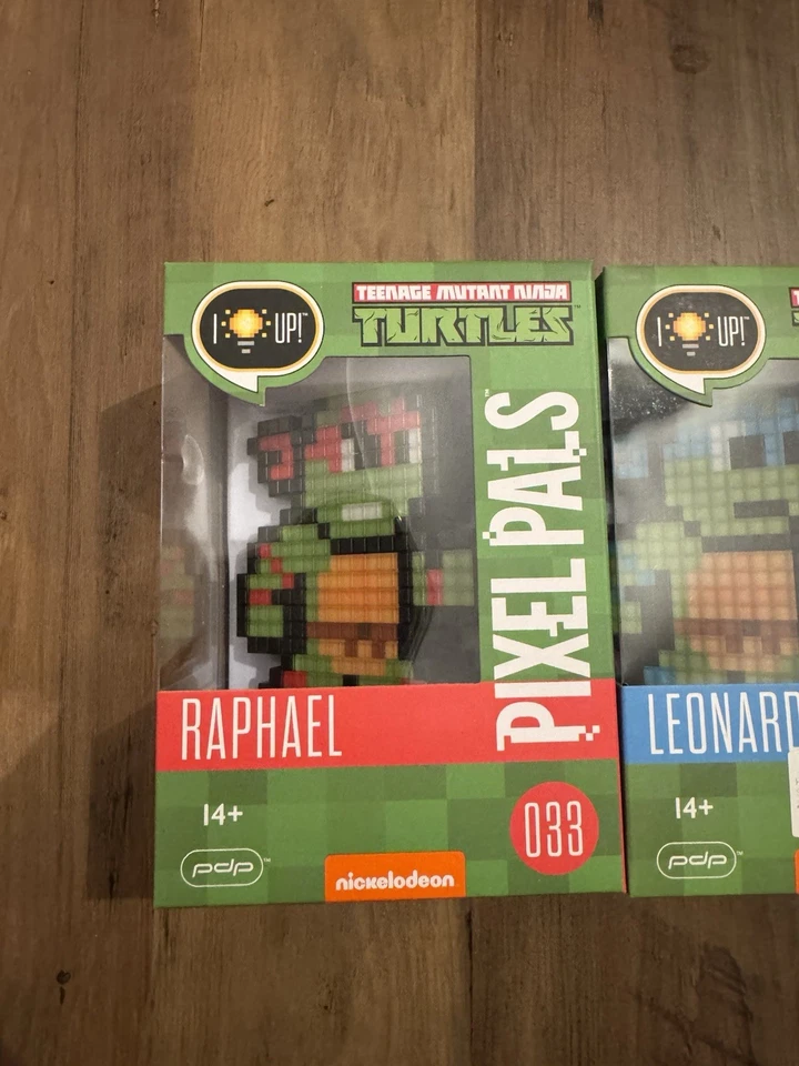 Pixel Pals TMNT Set of 4 New Ultra Rare Lot  - Bild 3 von 4