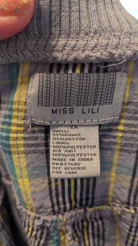 Miss Lili 1X Plaid Knit Collared Pocket Sleeve Top - Picture 3 of 3