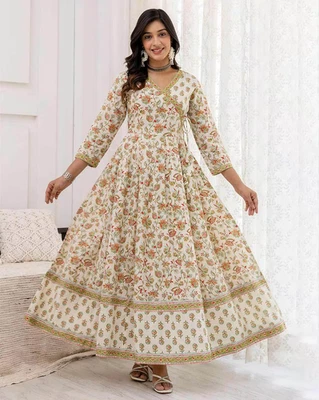 Indian Women Cream & Green Cotton Floral Printed Anarkali Kurta Kurti New Dress - Image 1 of 4