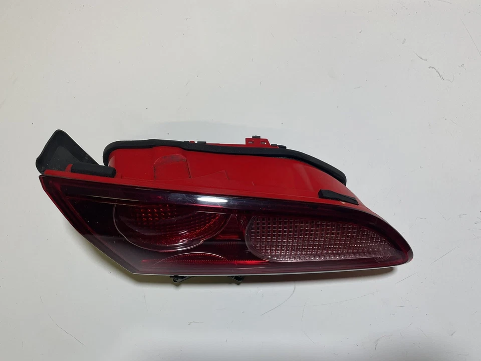 ALFA ROMEO 159 PASAJERO LUZ INTERIOR LUZ INTERIOR RACIMO 60691366 2004-2011 Foto 4 de 4