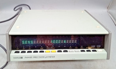 1 USED Radiometer Copenhagen - Model  PHM 85 - Precision pH Meter