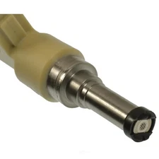New Fuel Injector  BWD Automotive  67661