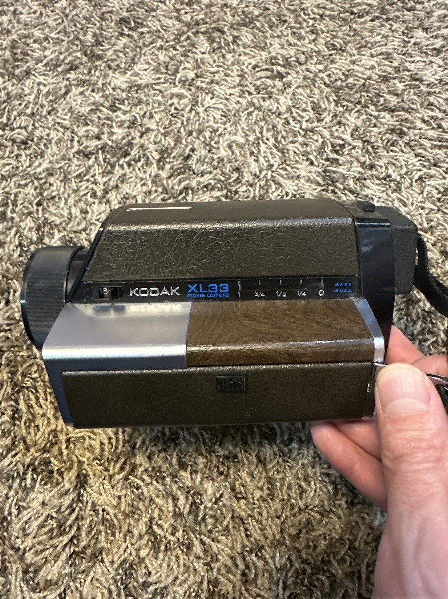 Vintage Kodak XL33 Super 8 Film Movie Camera/ 8mm- AA Batteries