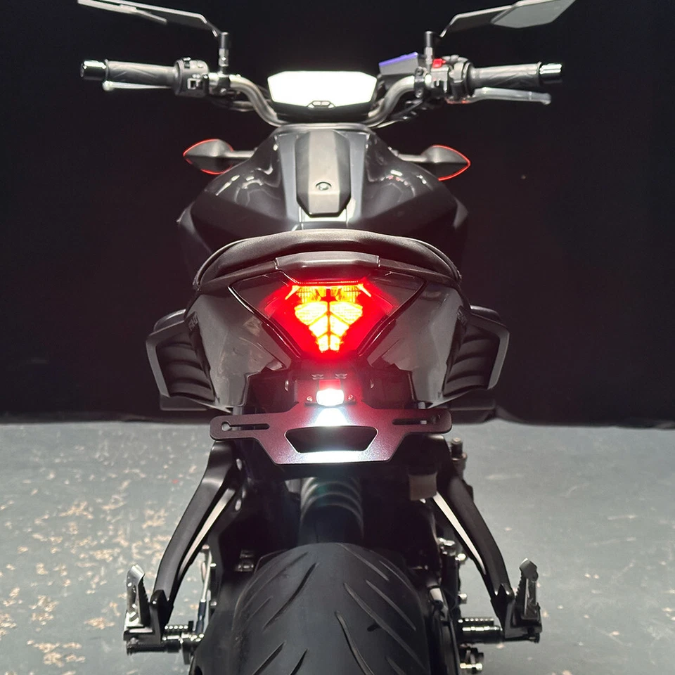 Luz trasera LED integrada lámpara de freno señal de giro para Yamaha MT-03 MT-25 MT07 FZ07 Foto 3 de 4