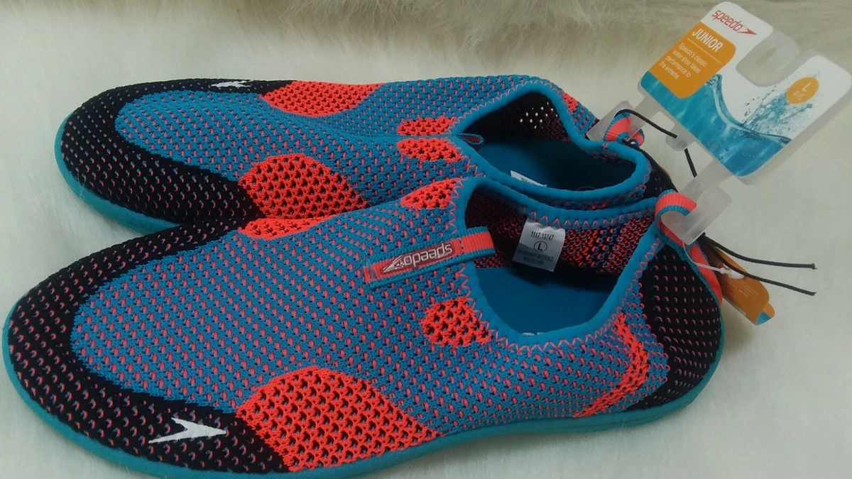 Speedo water shoe