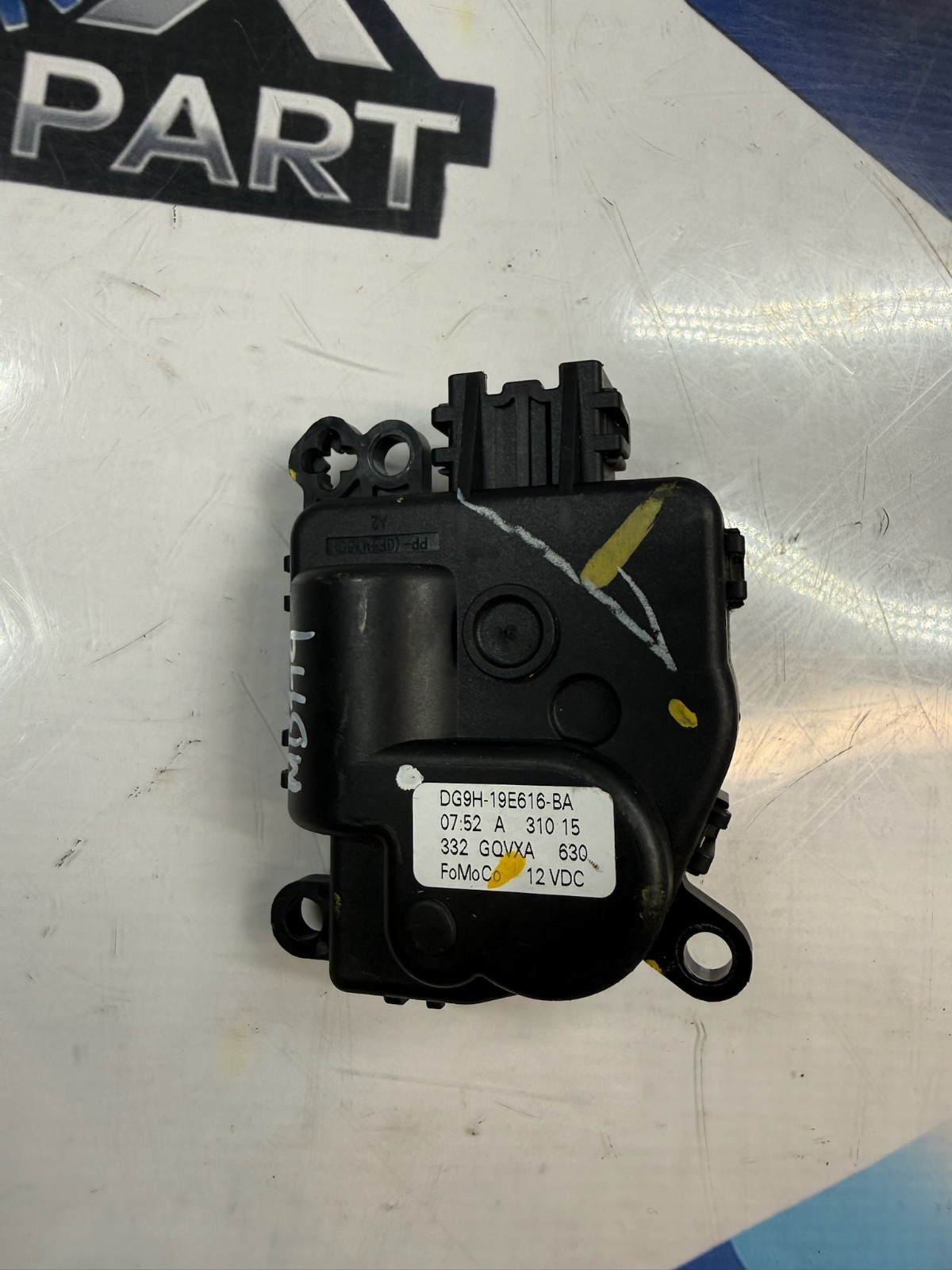 2013-2018 FORD FUSION HVAC FLAP SERVO BLEND MOTOR ACTUATOR DG9H19E616BA OEM