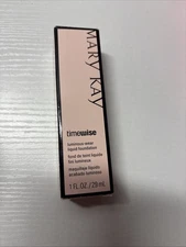 Mary Kay Timewise Luminous Wear Liquid Foundation Ivory 7 NIB