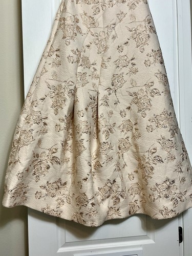 TERI JON BY RICKIE FREEMAN One-Shoulder Floral Metallic Jacquard Gown Sz 8 $860 - Picture 6 of 12