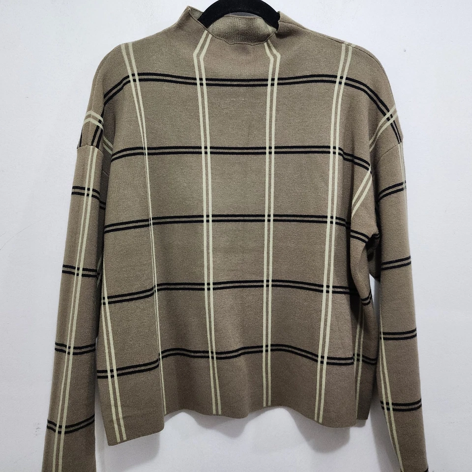 Suéter Max Studio Ventana Rayas Cuello Simulado Verde Salvia Elastizado Tejido Talla XL Foto 3 de 4