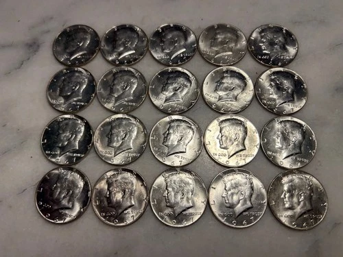 20 Kennedy 1967 Half Dollars 40% Silver Very Good Condition # 28