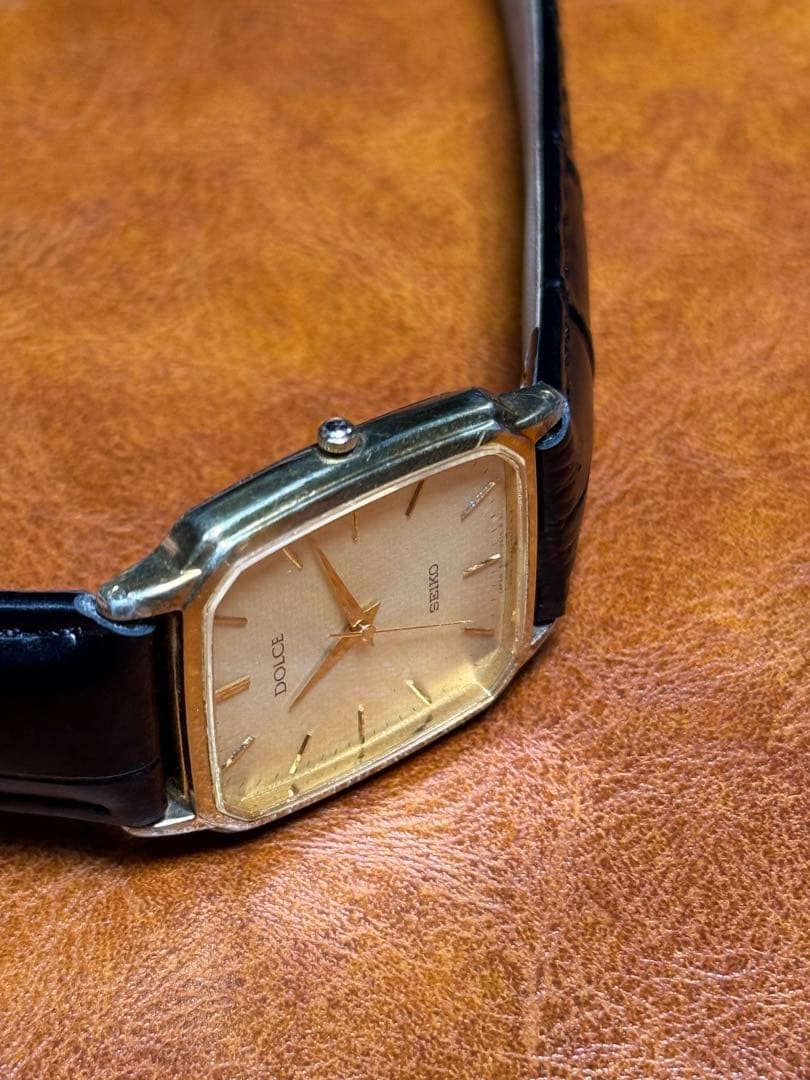 A143 Working SEIKO DOLCE Rectangular 90s - image 7
