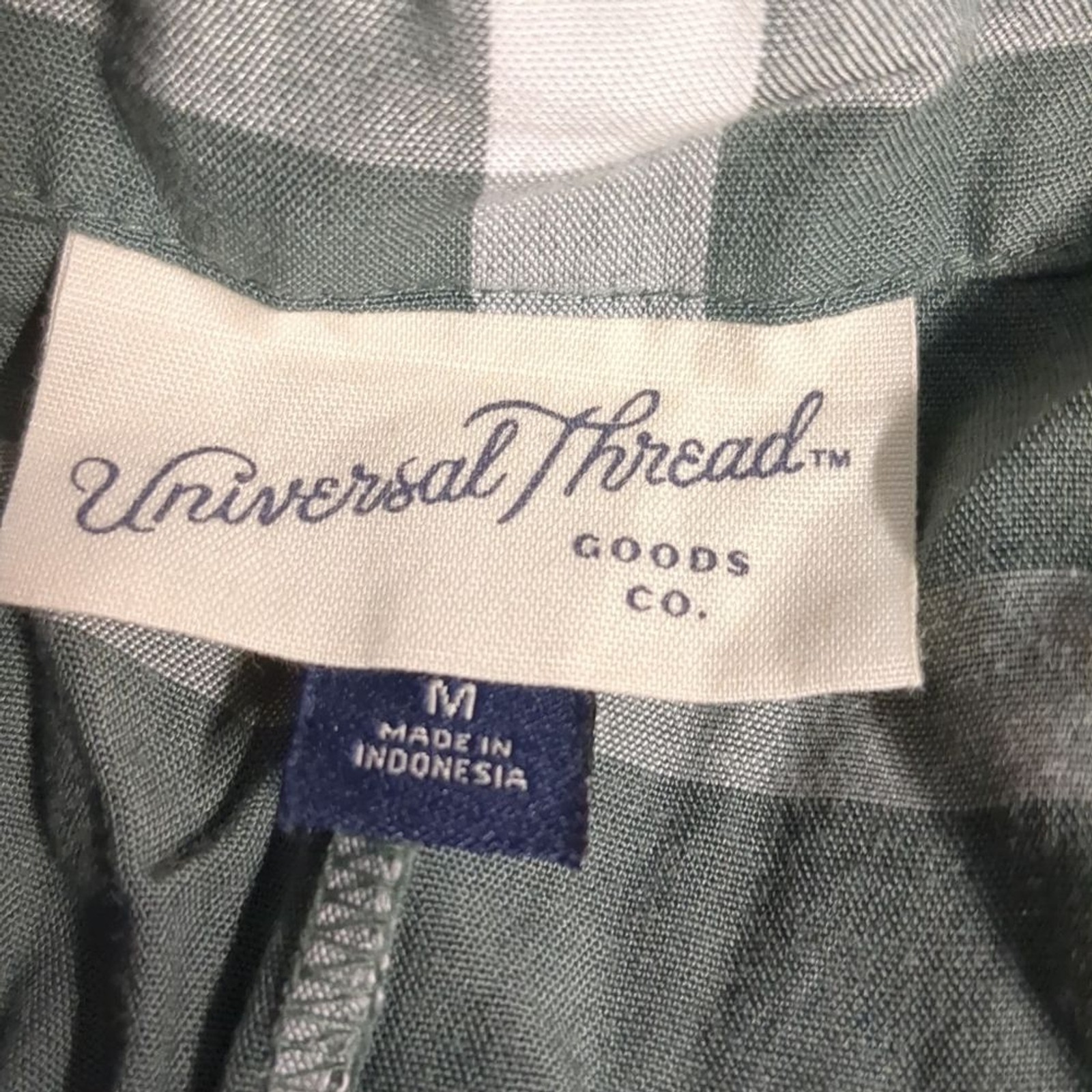 Universal Thread Olive Plaid Button-Down Shirt Wo… - image 6