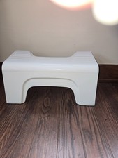 SQUATTY POTTY BRAND FOLDABLE TRAVEL SQUATTY- WHITE- NEVER USED