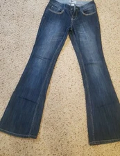 So Jeans Womens 7 Gently Preowned Excellent Condition 