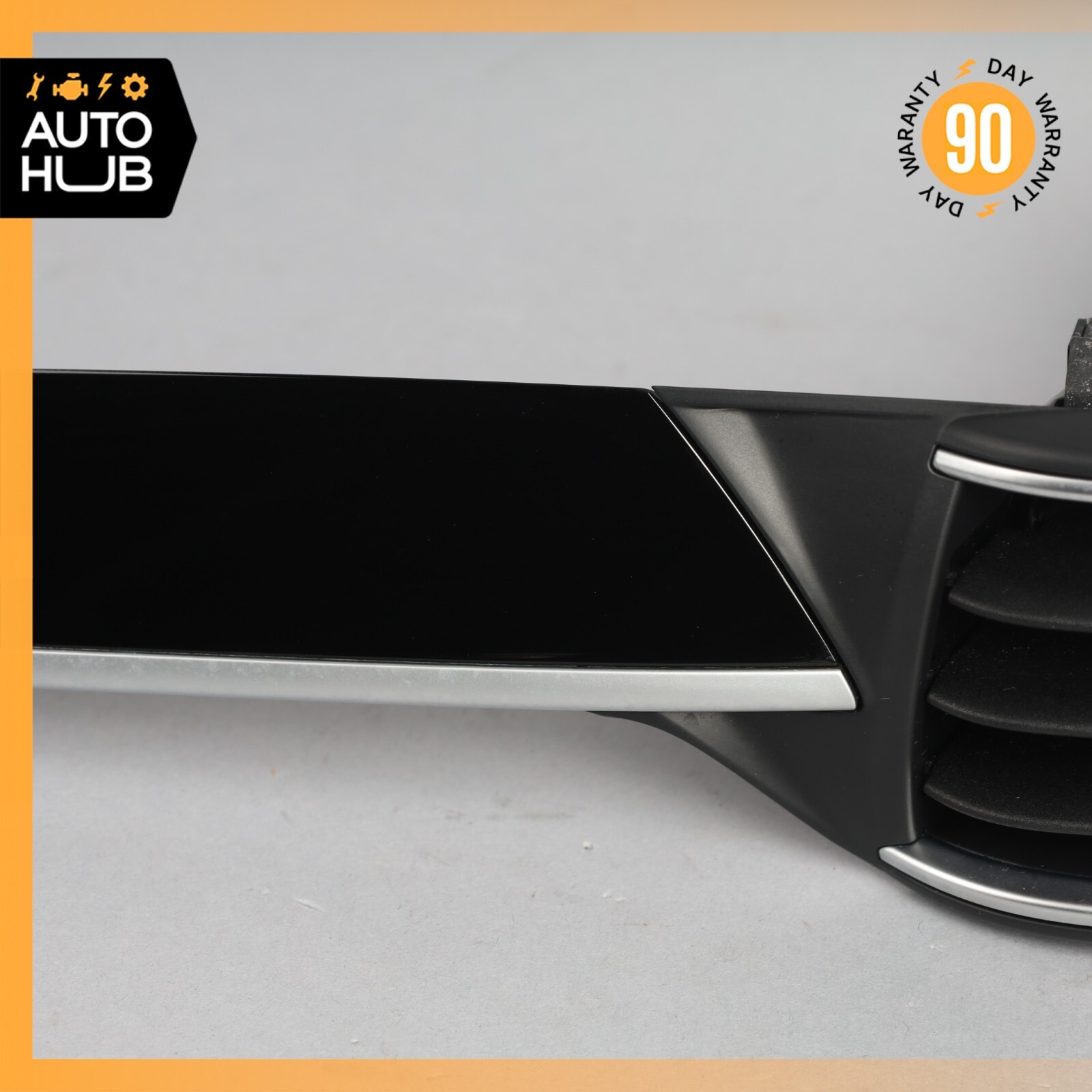 17-20 Maserati Levante S M161 Dashboard Dash AC A/C Air Vent Right Trim OEM 26k