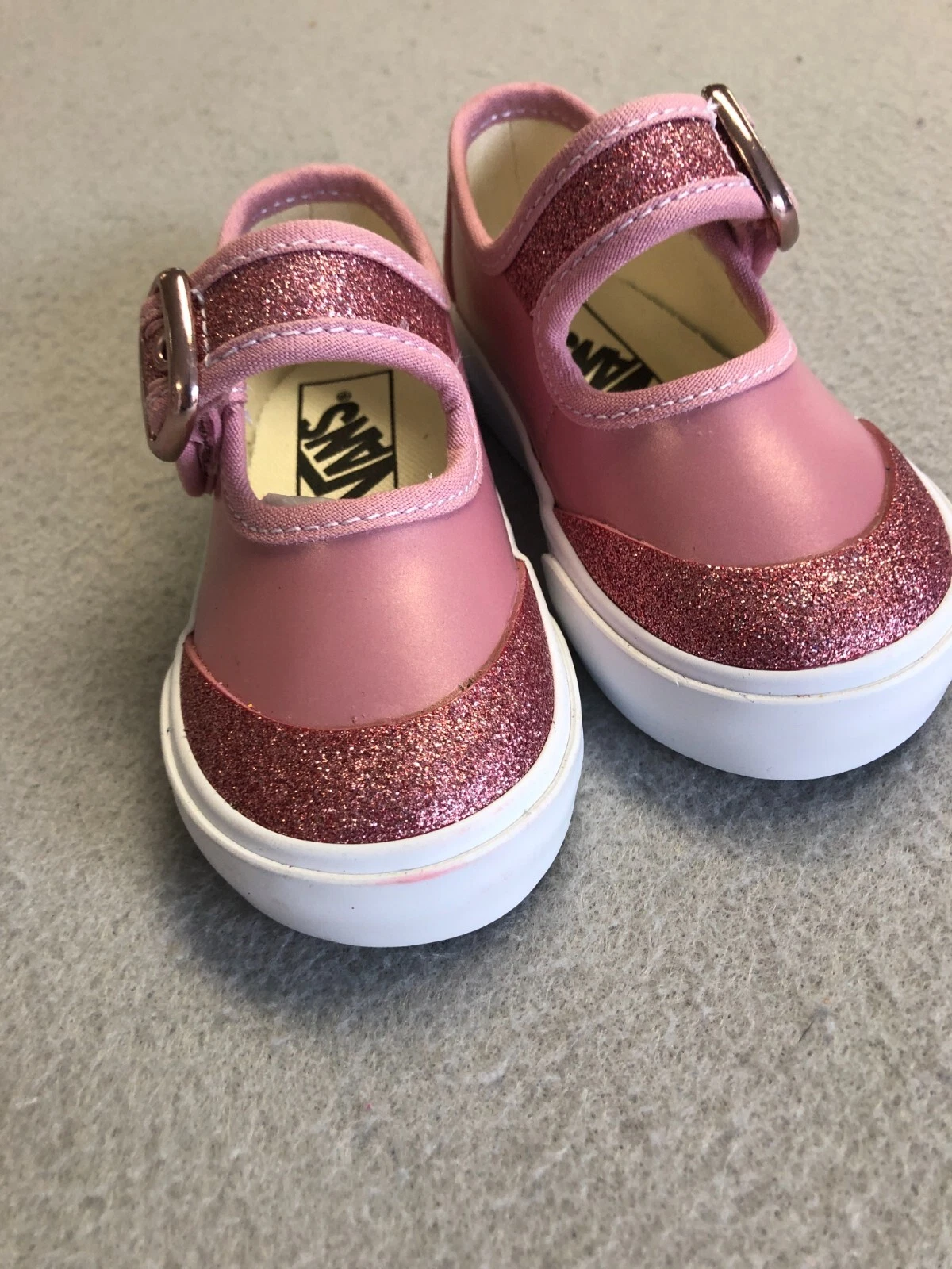 Sneakers Vans bambina taglia 5 nuove Mary Jane rosa abbagliato alba scarpe casual