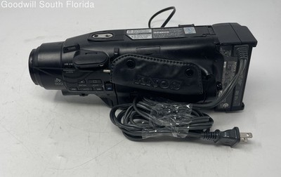 Sony CCD-FX330 Black 10X Optical Zoom Video 8 Recorder Handycam