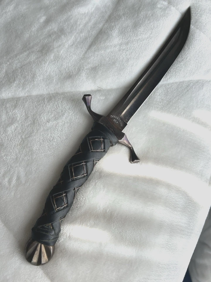 CUSTOM SABER DAGGER BY SABERSMITH USA w/WOOD SHEATH - Image 4 of 4