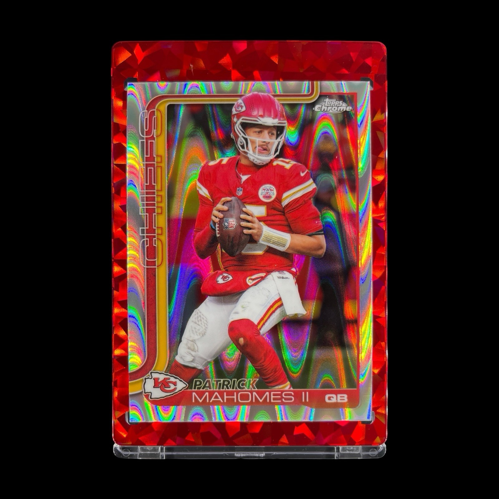 PATRICK MAHOMES II SEISMIC RAYWAVE REFRACTOR CARD 2025 Topps Chrome - Chiefs