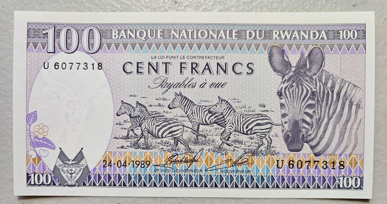 Rwanda 100 Francs 1989 Unc