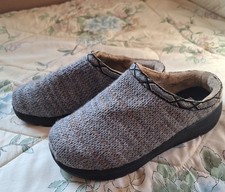 Drew Relax Slippers Mens Size 10EE - Non-Slip, Sweater Knit Woven Gray