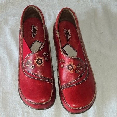 Spring Step Red Leather Floral Embossed Hand Painted Clogs Shoes Womens 40 US 9
