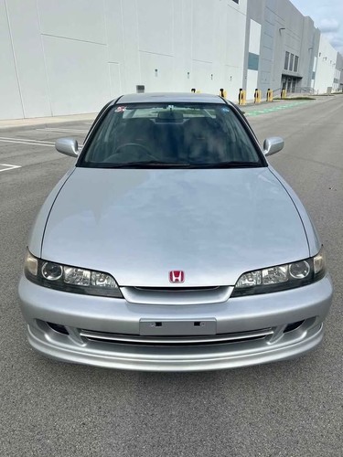 1996 Acura Integra One-Owner 21,000 Miles Completely Stock - Picture 4 of 22