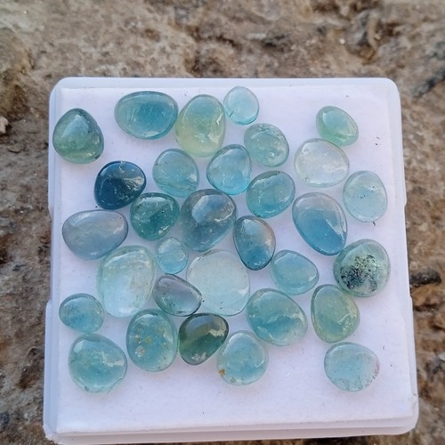 17 Carat Natural Blue Bi Color Tourmaline Smooth Rose Cut Slice 31 Piece Lot - Picture 9 of 24