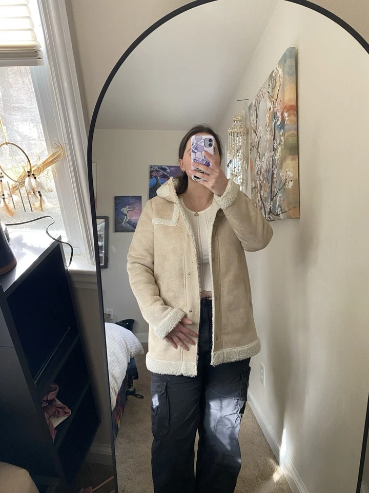 Abrigo largo GUESS raro de piel sintética de oveja chaqueta de invierno de piel sintética mediana Foto 4 de 4