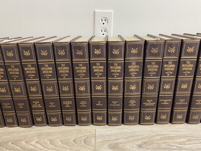 The Encyclopedia Americana -1961 Edition Volumes 1-30 + 1962