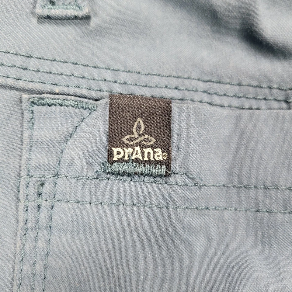 Pantalones Cortos Prana Para Hombre 30 Azul Corte Exterior Dobladillo Crudo Bolsillos de Carga Defecto de Escalada Foto 2 de 4