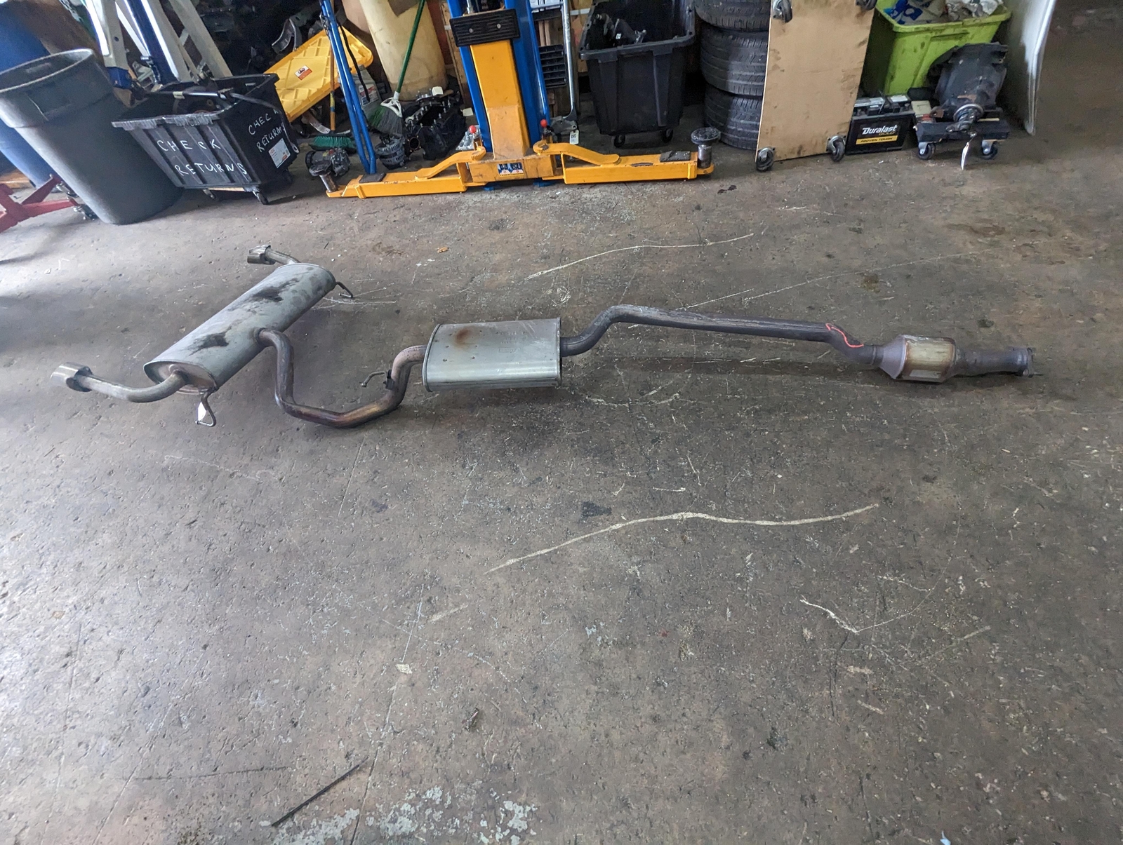 Exhaust Muffler w/ Pipe 2018 Ford Escape CV6Z5A289D 2013 2014 2015