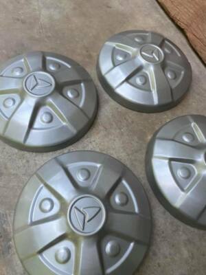 TOYOTA Hilux RN20 RN25 Hub Cap Wheel Cover Center Cap Replacement 