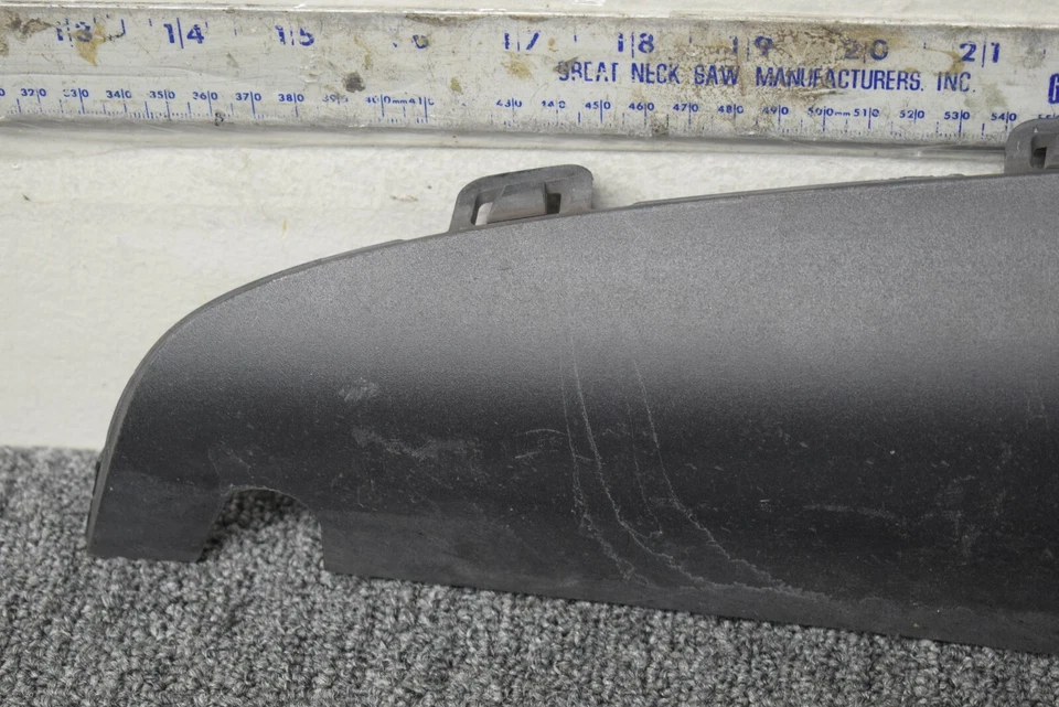 Cubierta lateral Porsche 911 2009-2012 OEM de fábrica Foto 2 de 4