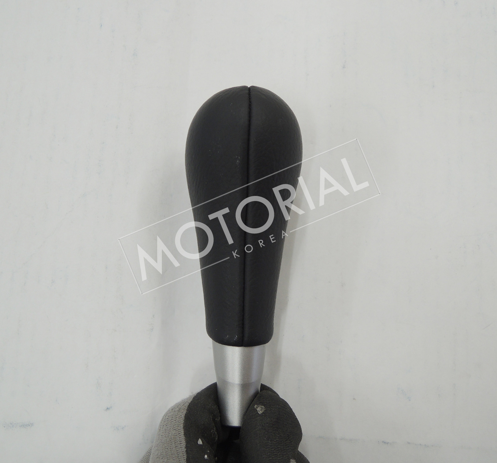 2007-2012 Hyundai Santa FE OEM Leather Gear Shift Knob Lever A/t 