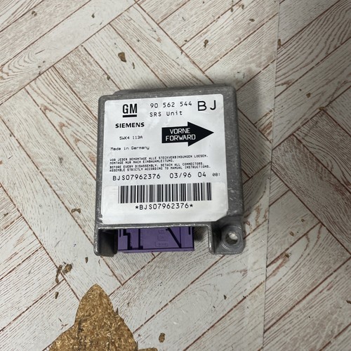 Opel Astra F Airbagsteuergerät Steuergerät Steuermodul Airbag 90562544