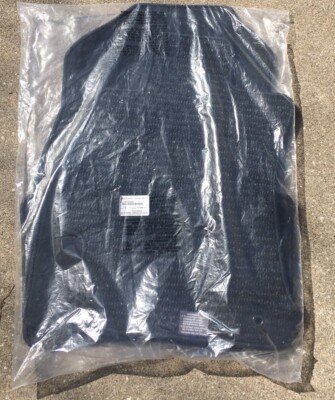 NEW 2014-2018 Subaru Forester  Standard Floor Mats Black OEM J501SSG301