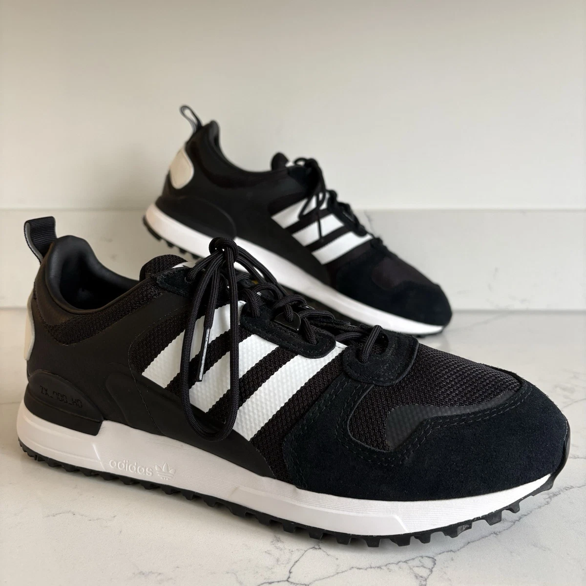 Las mejores ofertas en adidas ZX 700 HD Black White | eBay