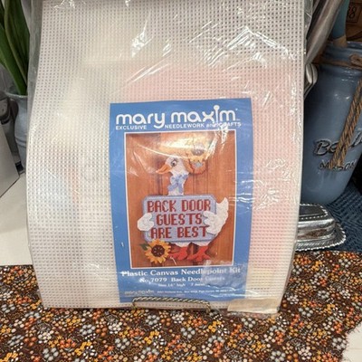 Mary Maxim Back Door Guests Are Best Plastic Canvas Needlepoint Kit
