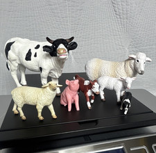 Plastic Farm Animal Figurine Lot Cow Calf Sheep Lamb Pig Dog
