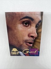 1995-96 SkyBox Premium Close-Ups #C2 Grant Hill