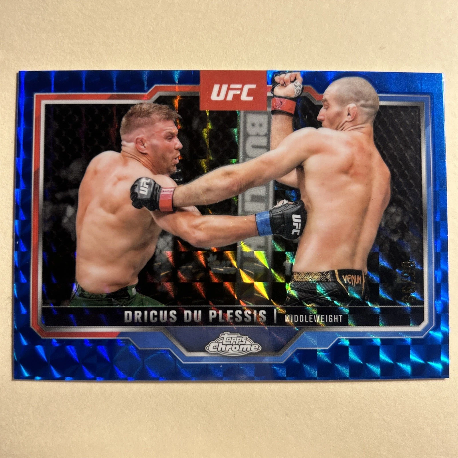 2025 Topps Chrome UFC Dricus Du Plessis Blue Geometric Refractor /99 #137