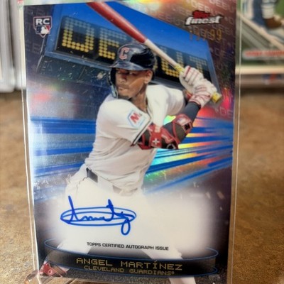  Angel Martinez 2025 Topps Finest #DAV-AM Blue Refractor Debut Auto RC /99   