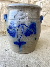 Vintage Rowe Pottery Works Stoneware Crock Cambridge Wis with Lid